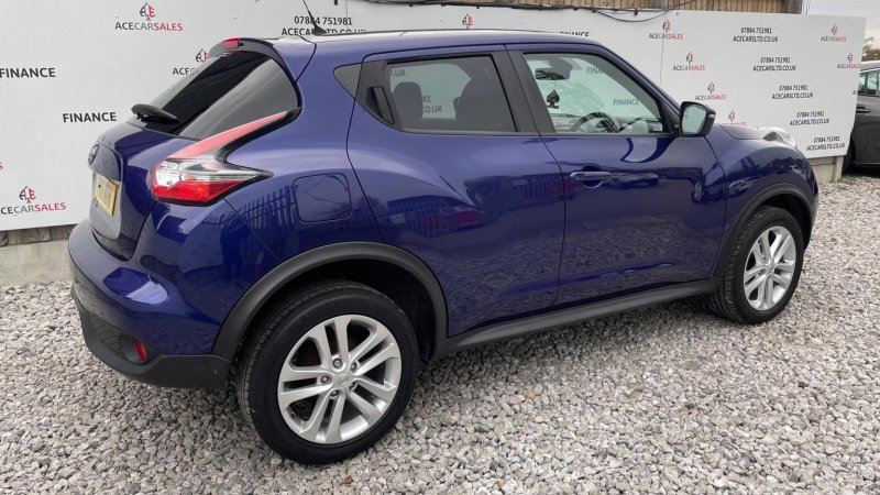NISSAN JUKE