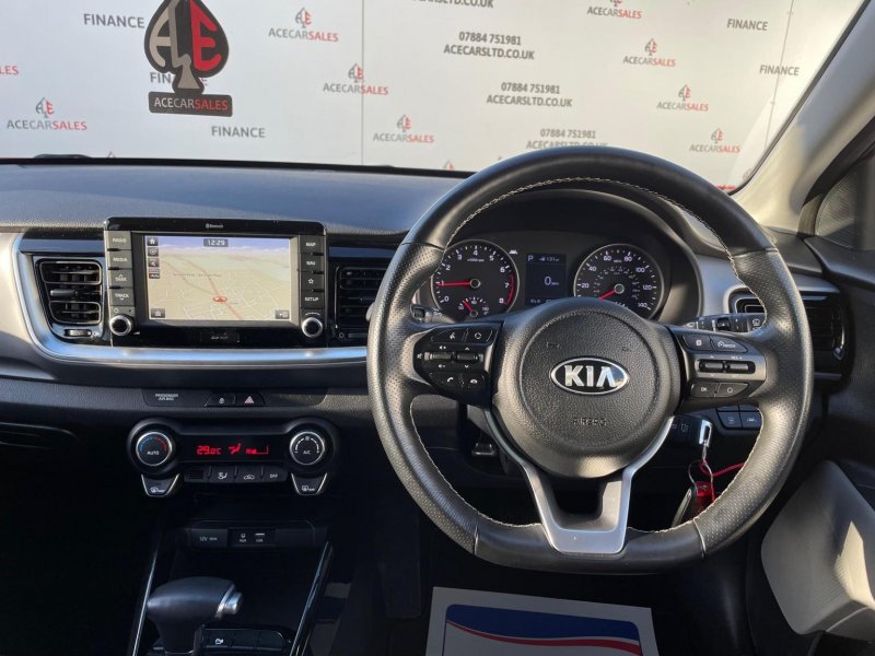 KIA STONIC
