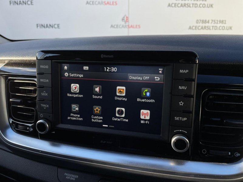 KIA STONIC