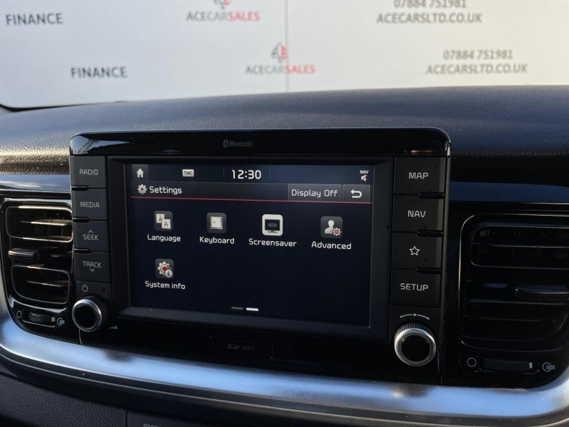 KIA STONIC