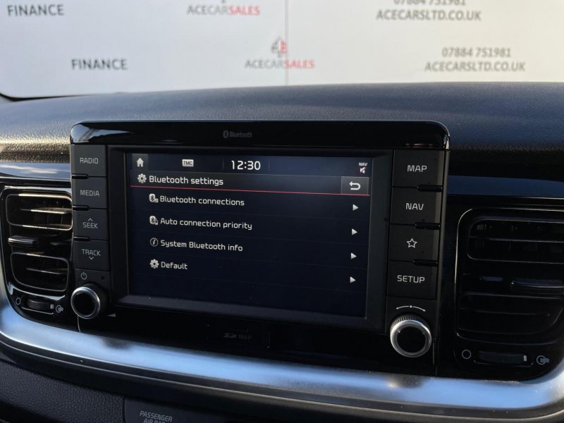 KIA STONIC