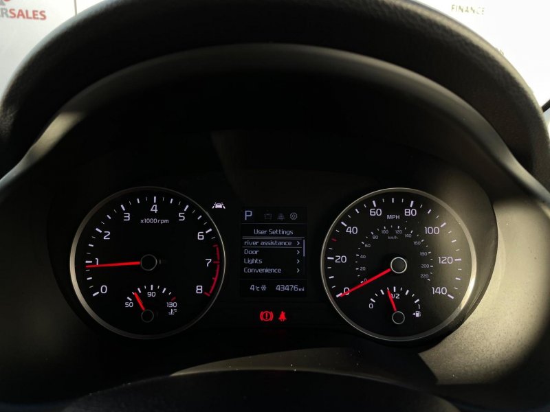 KIA STONIC