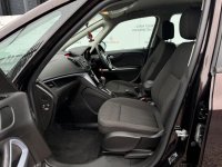 VAUXHALL ZAFIRA TOURER