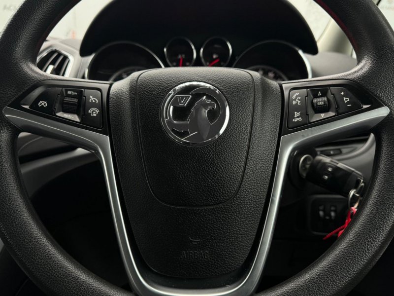 VAUXHALL ZAFIRA TOURER