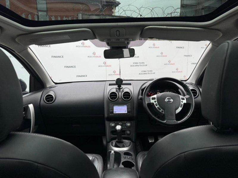 NISSAN QASHQAI