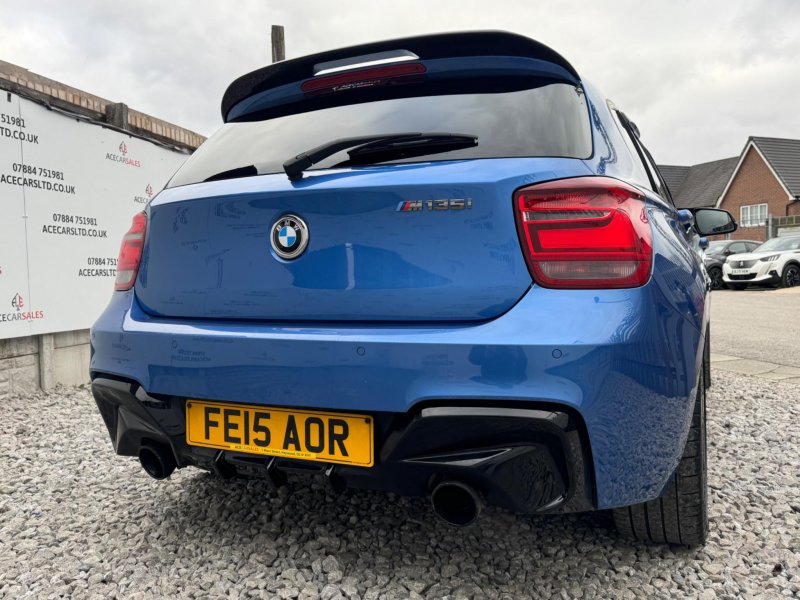 BMW 1 SERIES