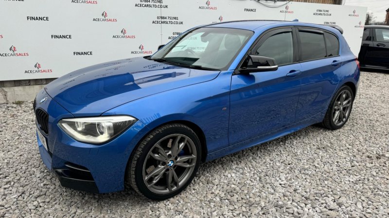BMW 1 SERIES