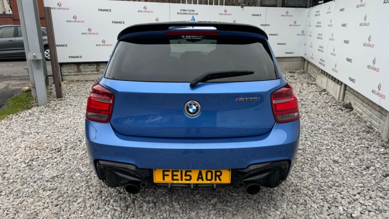 BMW 1 SERIES