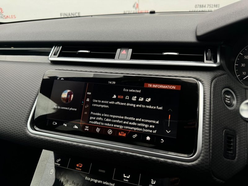 LAND ROVER RANGE ROVER VELAR