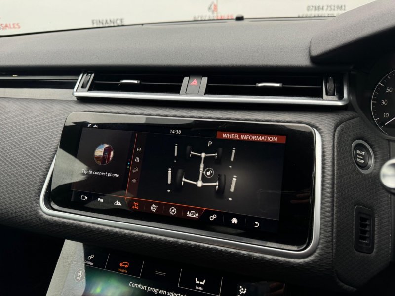 LAND ROVER RANGE ROVER VELAR