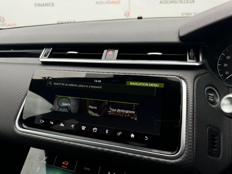LAND ROVER RANGE ROVER VELAR