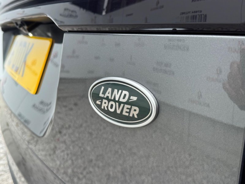 LAND ROVER RANGE ROVER VELAR
