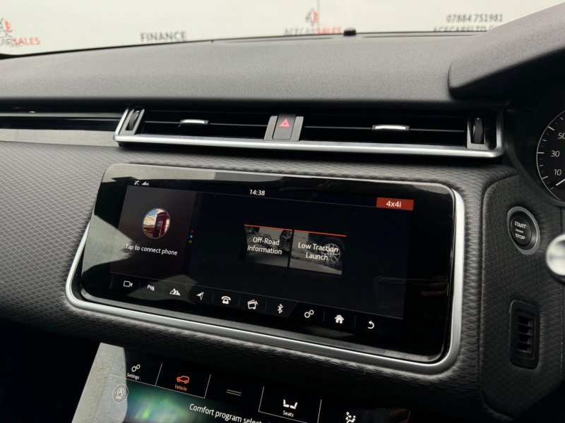 LAND ROVER RANGE ROVER VELAR