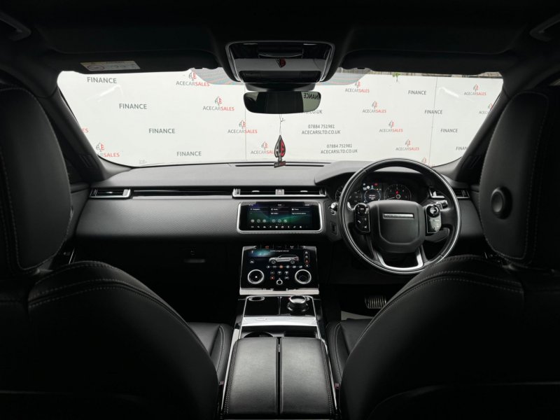 LAND ROVER RANGE ROVER VELAR
