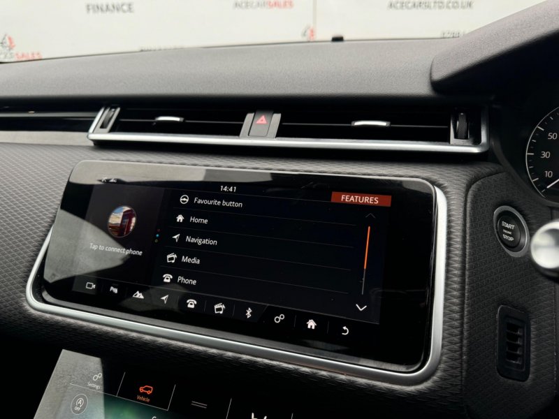 LAND ROVER RANGE ROVER VELAR