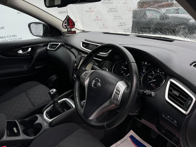 NISSAN QASHQAI