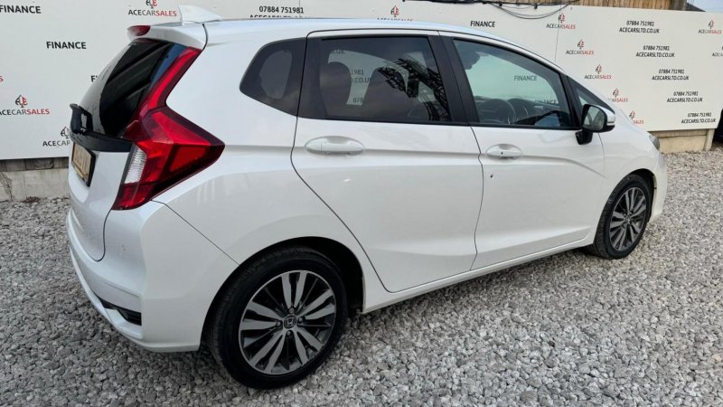 HONDA JAZZ