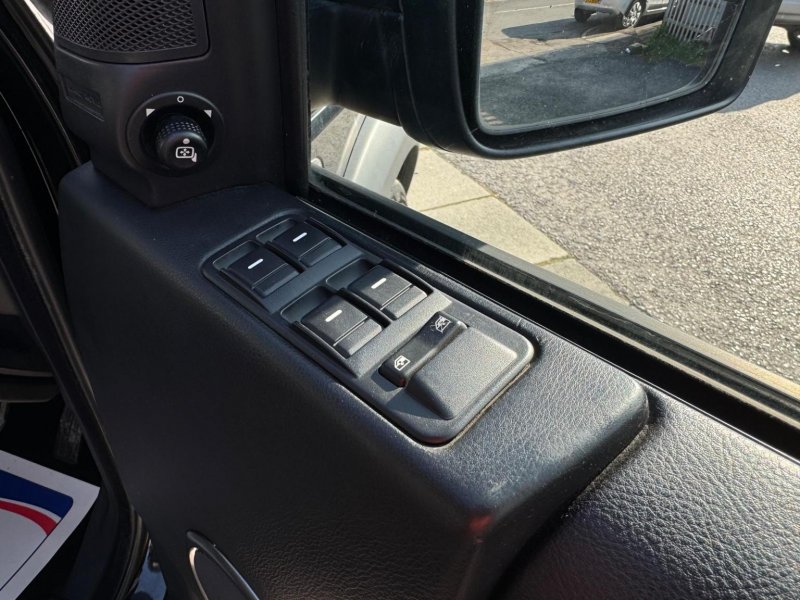 LAND ROVER DISCOVERY 3