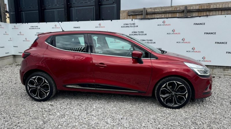 RENAULT CLIO