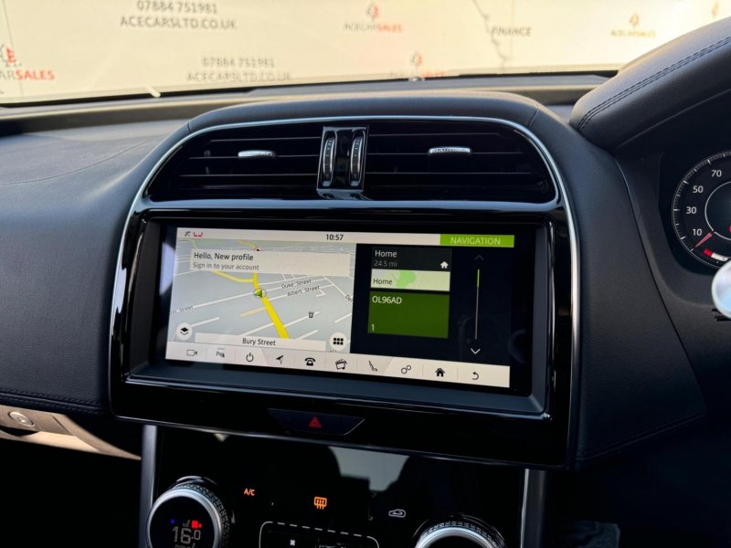 JAGUAR XE