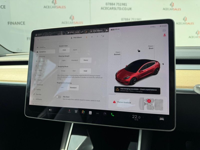 TESLA MODEL 3